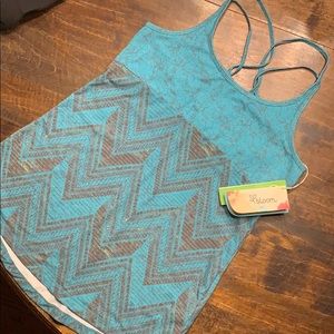 Bloom excercise/yoga tank NWT